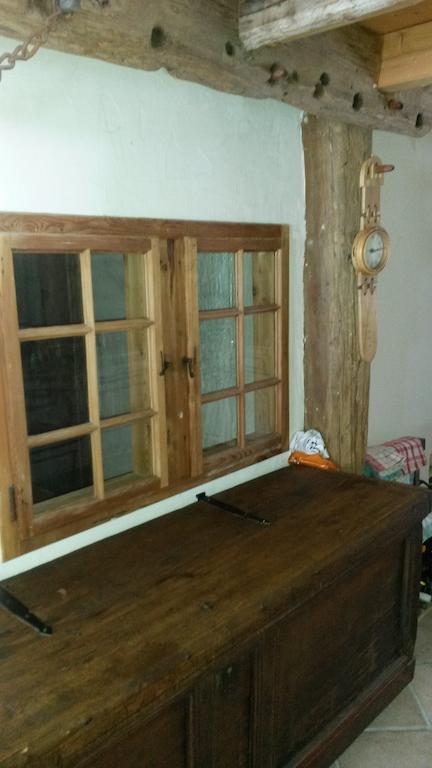 Chalet Edelweiss Heremence Room photo