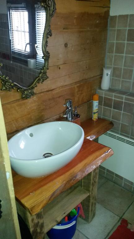 Chalet Edelweiss Heremence Room photo