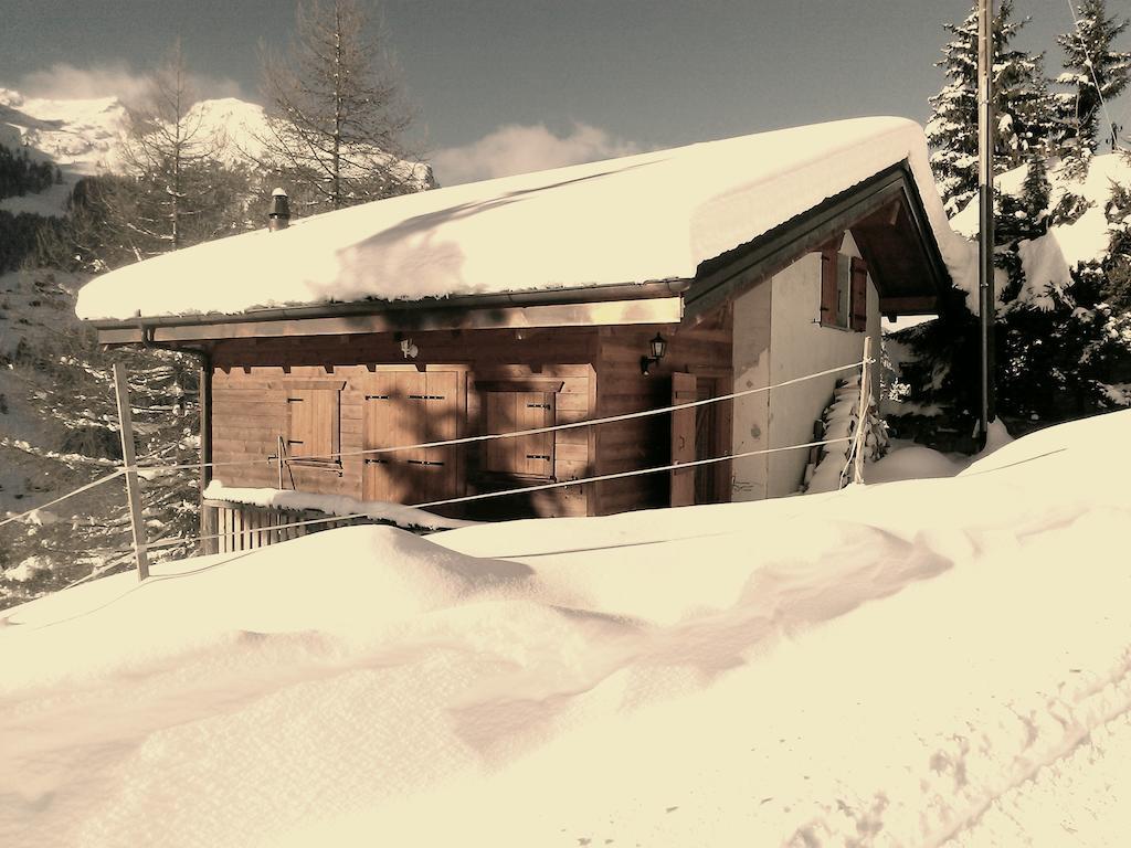Chalet Edelweiss Heremence Room photo
